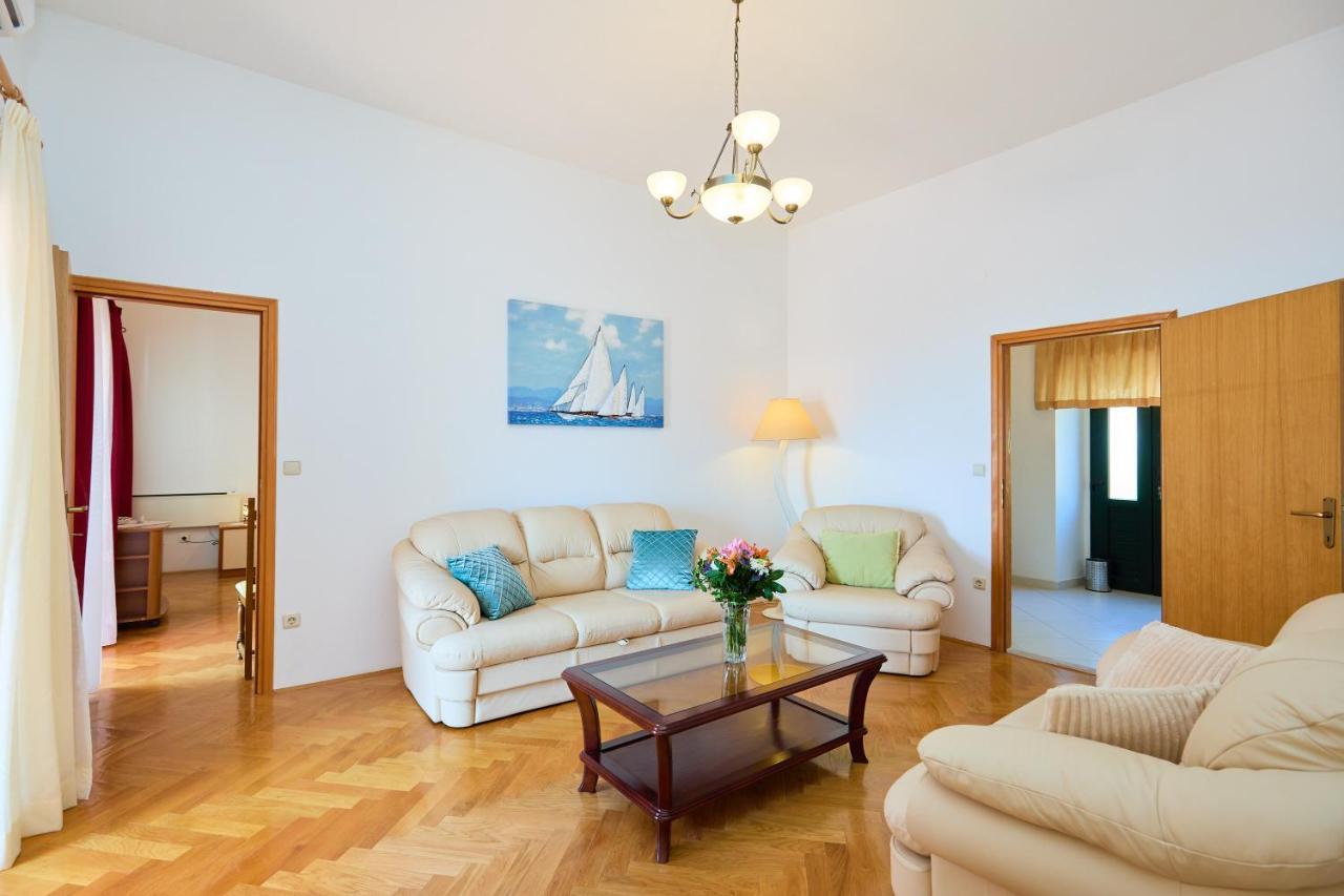 Apartman Ani Млини Екстериор снимка