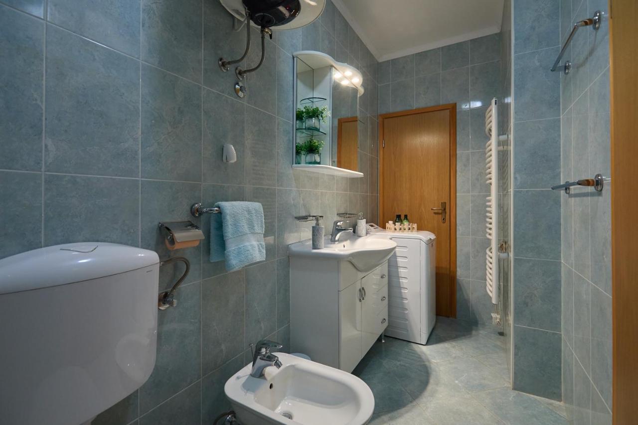 Apartman Ani Млини Екстериор снимка